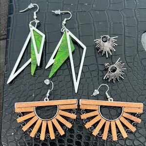 Geometric Earrings Set